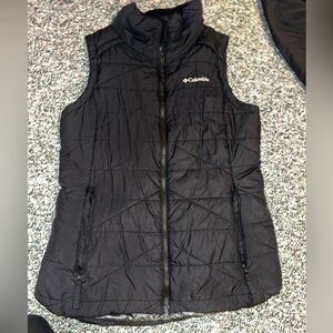 Columbia Black Quilted Vest